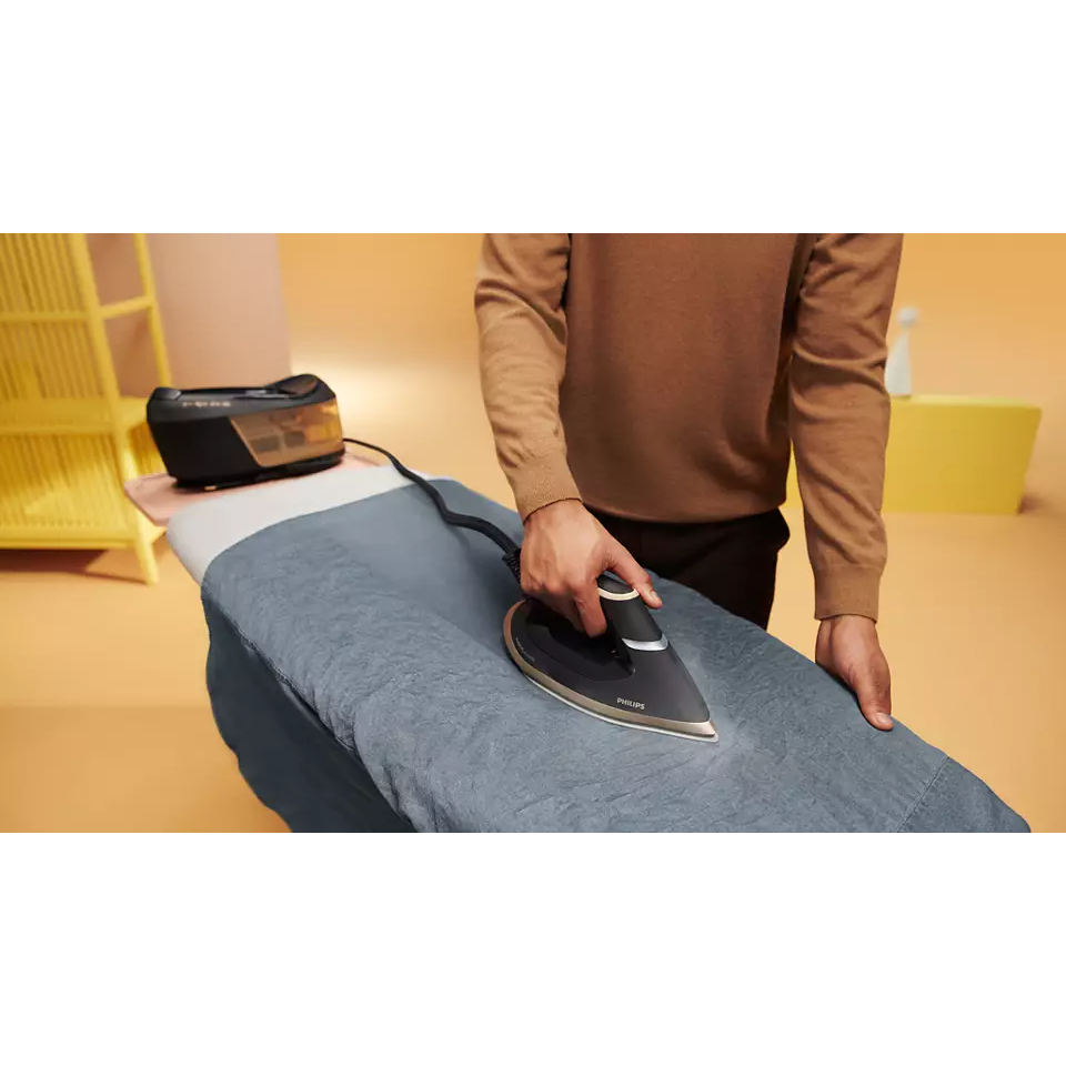 Philips PerfectCare 6000 Series Steam Generator Iron PSG6064/86