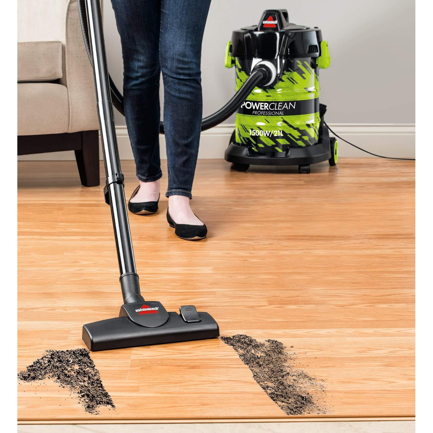 Bissell Drum PowerClean 1500W Wet & Dry 21L Vacuum Cleaner, 2 extension wands + hose assembly + multi surface nozzle + wet nozzle + crevice + tool brush, Multi Surface,  Made in China.