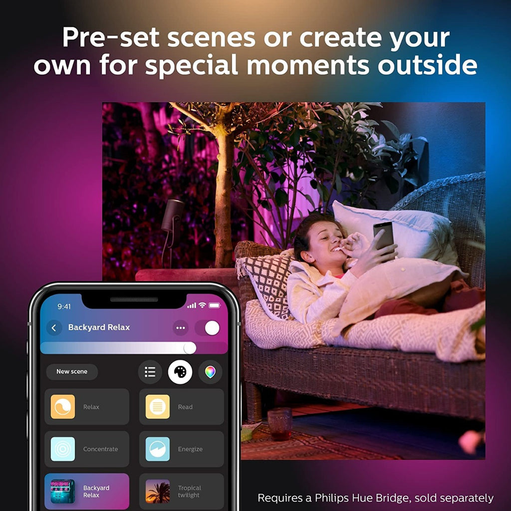 مجموعة قاعدة مصباح سبوت في الهواء الطلق Philips Hue Lily White &amp; Color (يتطلب Hue Hub)، 3 مصابيح سبوت مع مصدر طاقة + حامل، تعمل مع Alexa وHomeKit ومساعد Google 