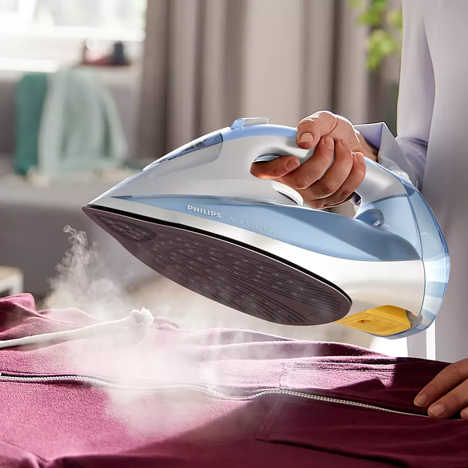 Philips 7000 Series HV Steam Iron Light Blue/Grey DST7011/26